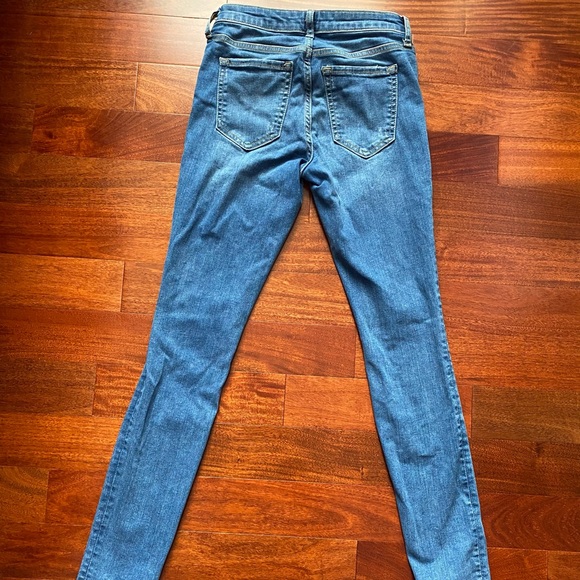 Gap Skinny Jeans Med Wash Size 25 Regular Blue - Picture 5 of 9